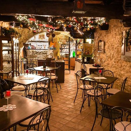Nena Al Borgo Castello Bed & Breakfast Pico ภายนอก รูปภาพ