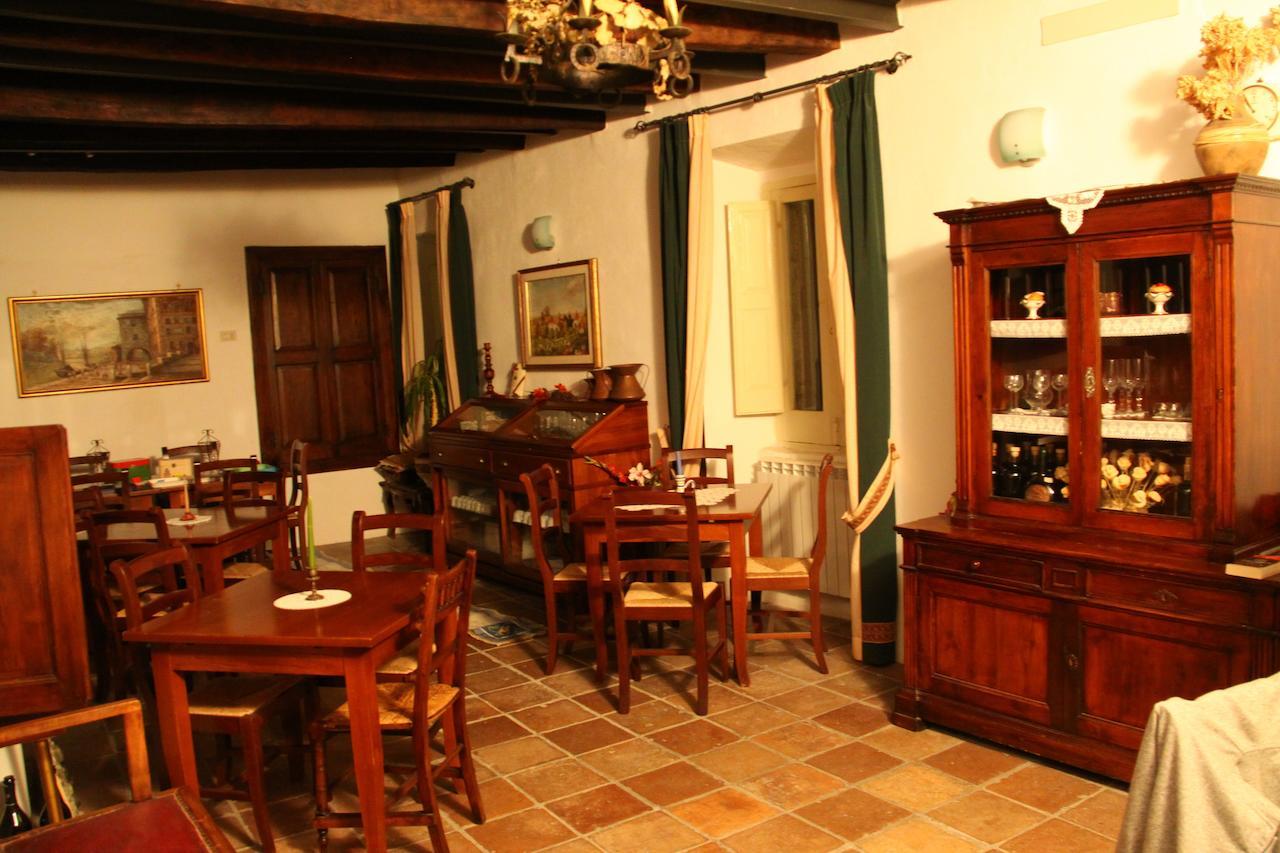 Nena Al Borgo Castello Bed & Breakfast Pico ภายนอก รูปภาพ