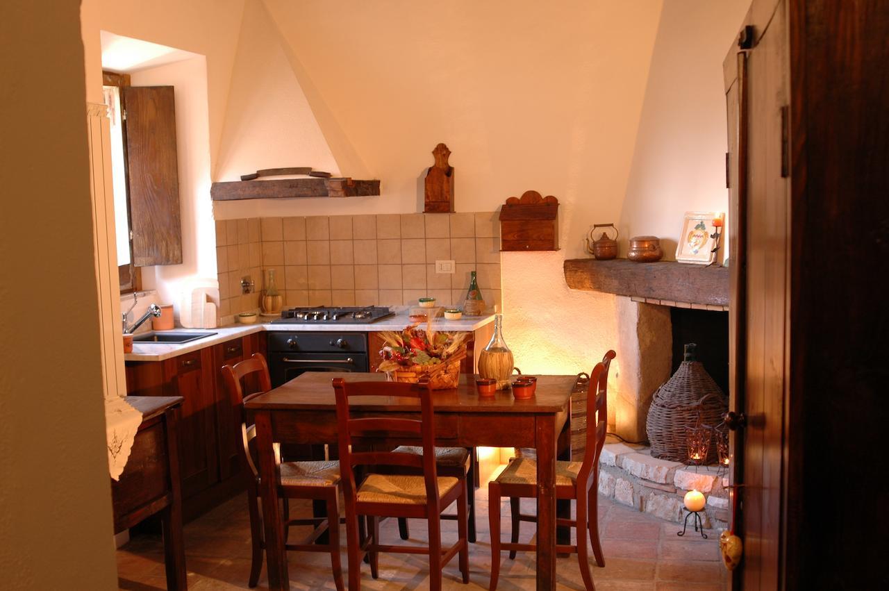 Nena Al Borgo Castello Bed & Breakfast Pico ห้อง รูปภาพ