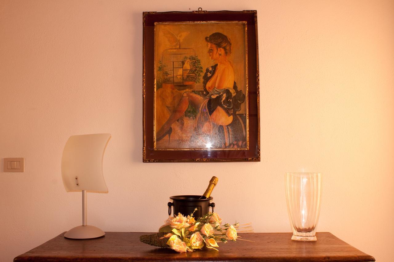 Nena Al Borgo Castello Bed & Breakfast Pico ภายนอก รูปภาพ