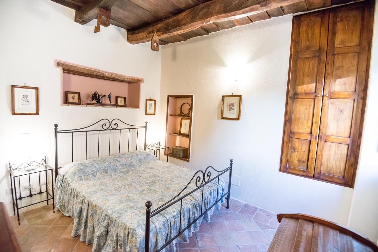 Nena Al Borgo Castello Bed & Breakfast Pico ภายนอก รูปภาพ